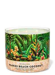 СВЕЩ '' WAIKIKI BEACH COCONUT '' 411 Гр.